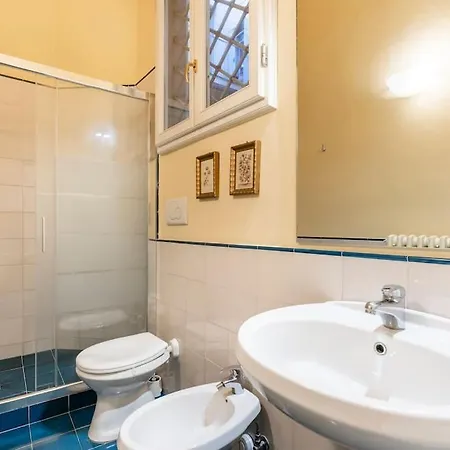 Apartment Ginny's House- Borgo La Croce Luxury Florence