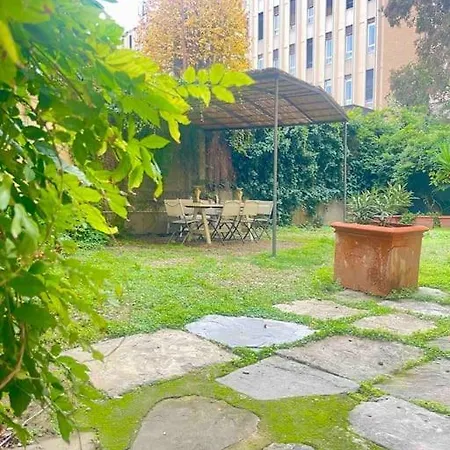 Apartment Ginny's House- Borgo La Croce Luxury Florence